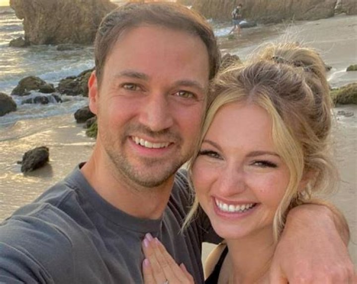 Alyssa Ingham: Is Blippi still with his Wife To-Be Girlfriend in 2022?