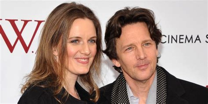 Andrew McCarthy Net Worth, Height. Wife Dolores Rice, Kids, Family