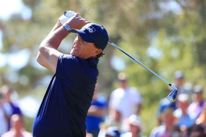 Does Bryson DeChambeau Use Graphite Shafts?