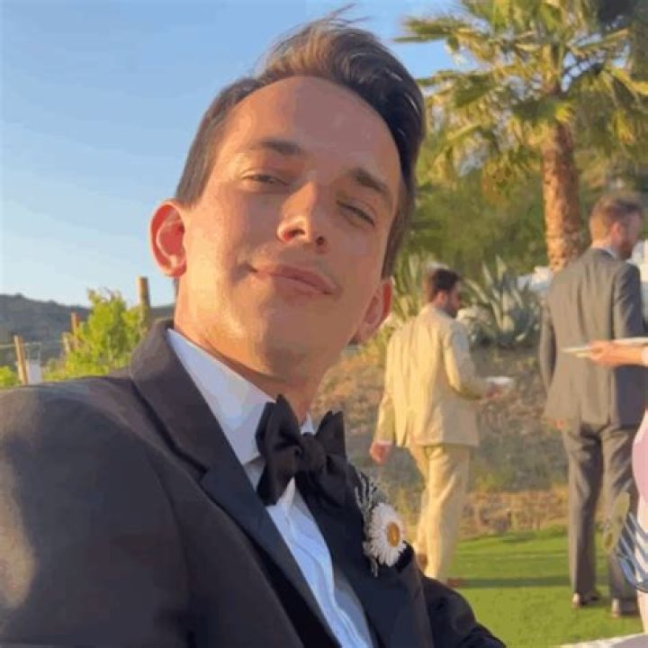 Hire Andrew Dismukes for a Corporate Event or Performance Booking.