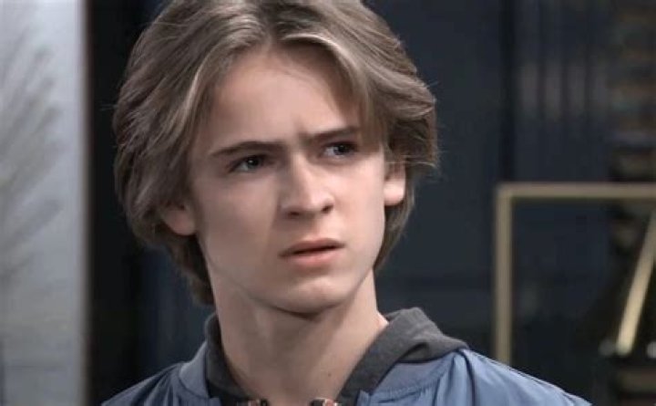 Jake Falls for Charlotte as She Pulls Him Into Her Web of Lies