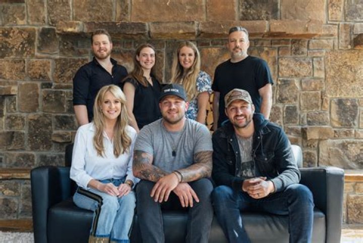 Rising Country Hitmaker Dylan Wolfe Signs A Publishing Deal With Riser House & Lyric Music Publishing
