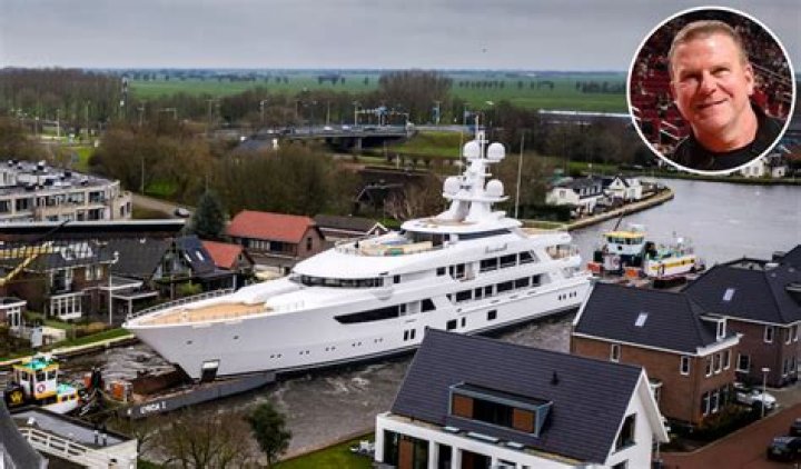 Rockets Owner Tilman Fertitta Net worth, House, and Yachts; Who is his wife?